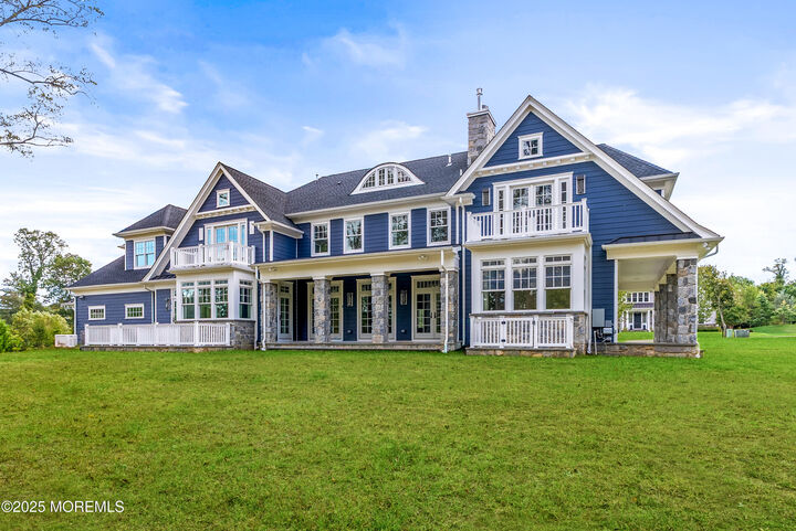 Property Photo:  11 Bucchop Lane  NJ 07701 