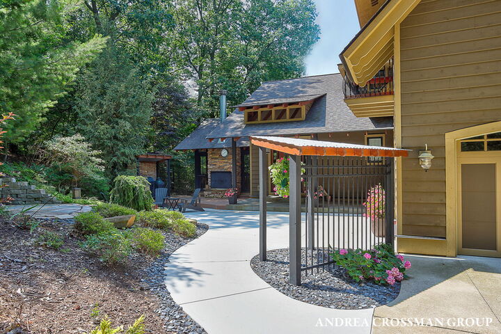 Property Photo:  17110 Pimento Hill  MI 49460 