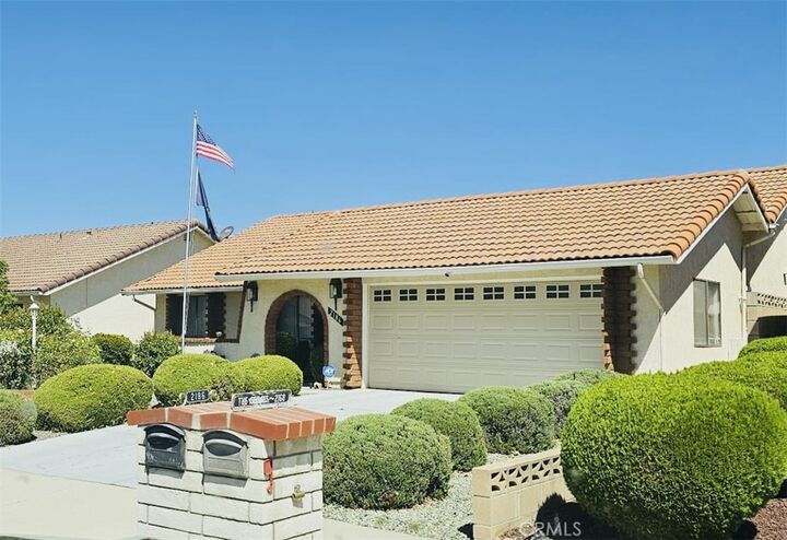 2186 Redwood Drive  Hemet CA 92545 photo