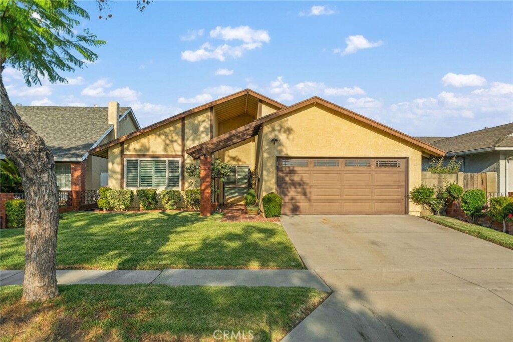 Property Photo: 17806 Pires Avenue CA 90703