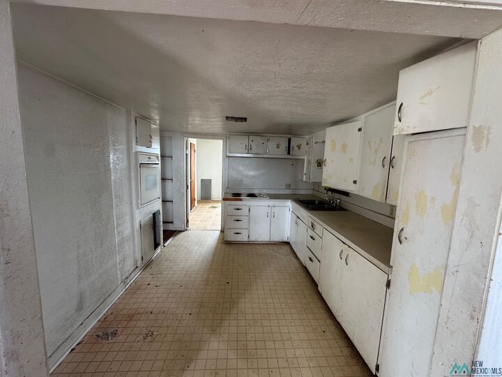 Property Photo:  401 9th Street Street  NM 88253 