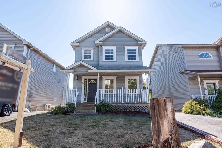 Photo de la propriété:  73 Red Fern Terrace  NS B3S 1K8 