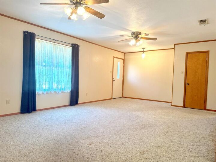 Property Photo:  102 Holly Park Street  TX 75457 