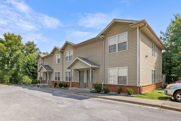 1428 W Netherland Way 4  Fayetteville AR 72701 photo