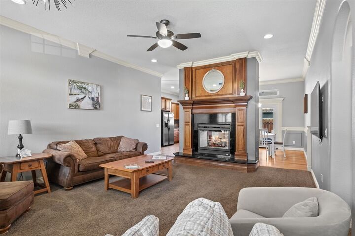 Property Photo: 300 Windsor Drive AR 72719