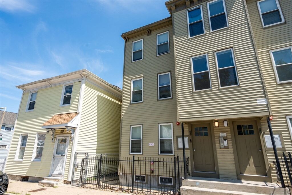 Property Photo: 41 W Walnut Park MA 02119