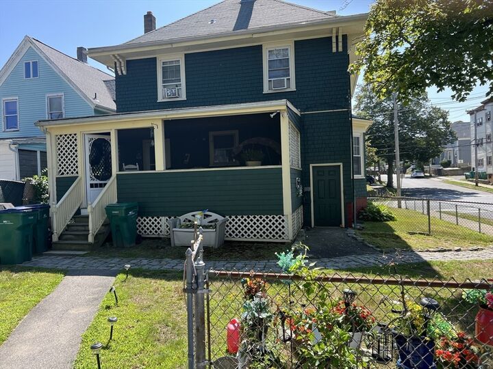 Property Photo:  117 Eastern Ave  MA 01902 