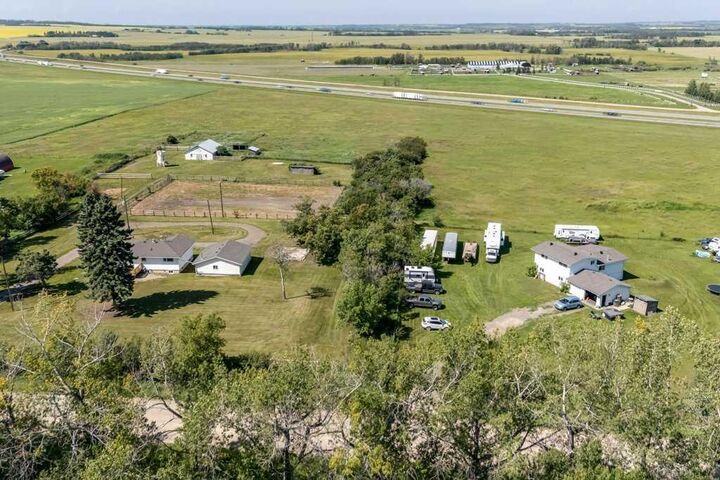 Property Photo:  36258 Range Road 275  AB T4S 2L9 