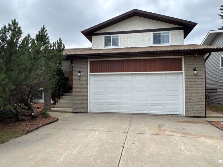 Photo de la propriété:  12 Rutherford Drive  AB T4P 2Z2 