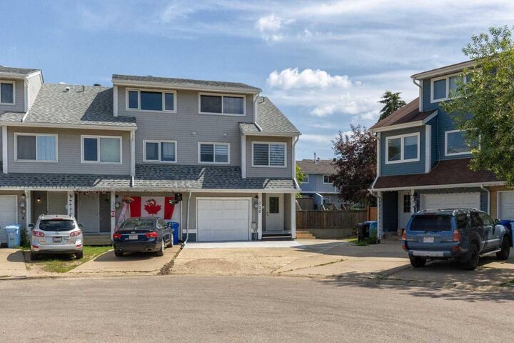 Property Photo:  128 Wallace Place  AB T9H 4P9 