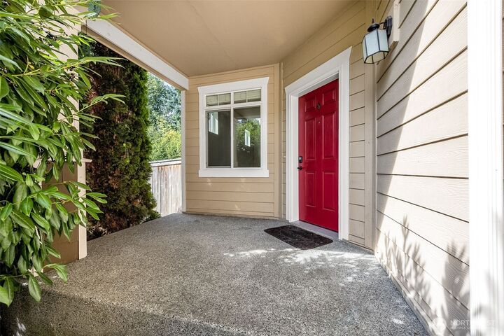 Property Photo: 2301 11th Avenue Ct SE WA 98372