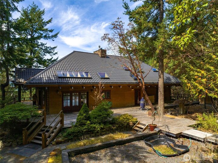 Property Photo:  279  Parker Reef Road  WA 98245 
