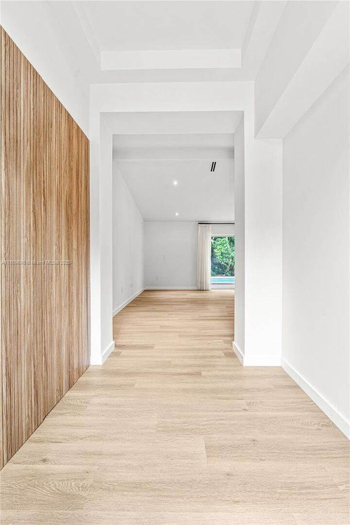 Property Photo: 7560 SW 144th St FL 33158