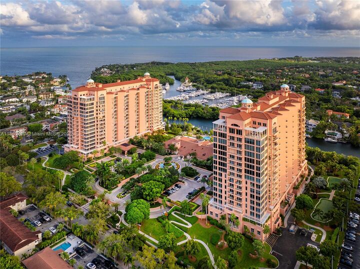 60 Edgewater Dr 7H  Coral Gables FL 33133 photo