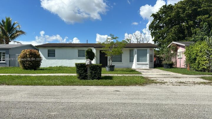Property Photo: 10848 SW 222nd Dr FL 33170