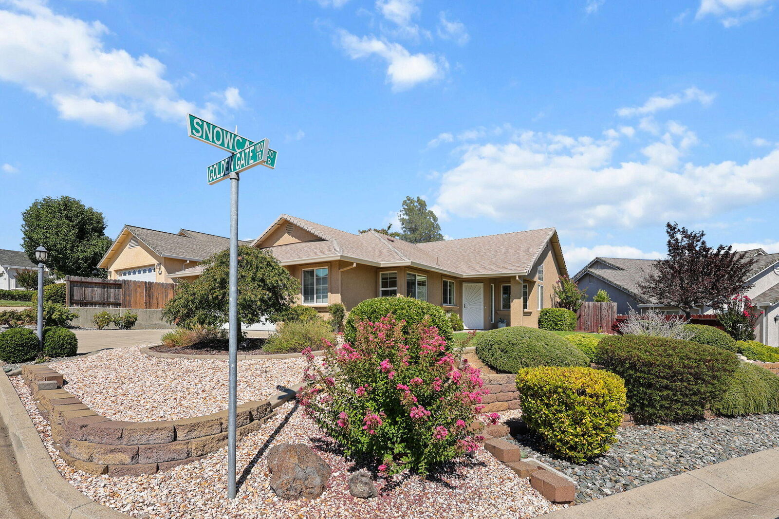Property Photo: 1103 Golden Gate Trail CA 96003