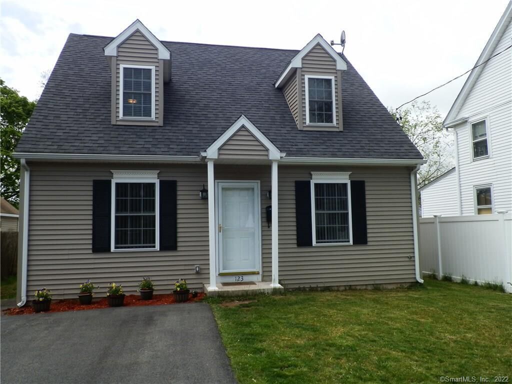Property Photo:  123 Birdsey Avenue  CT 06457 