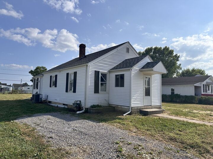Property Photo: 1026 Akron Street OH 45601