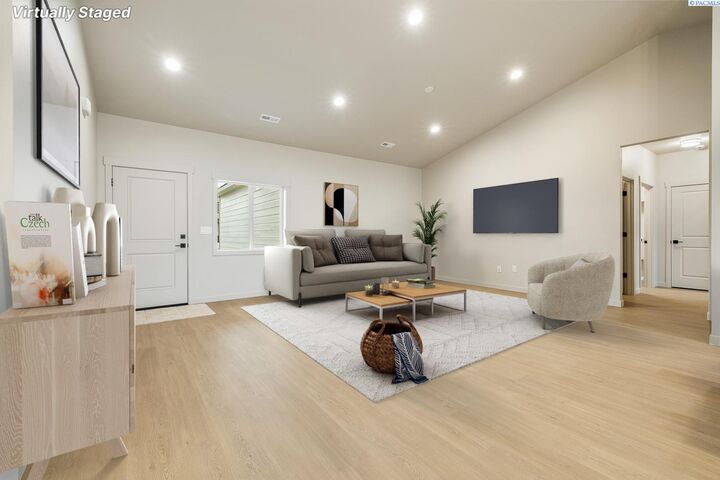 Property Photo:  8502 Ashen Drive  WA 99301 