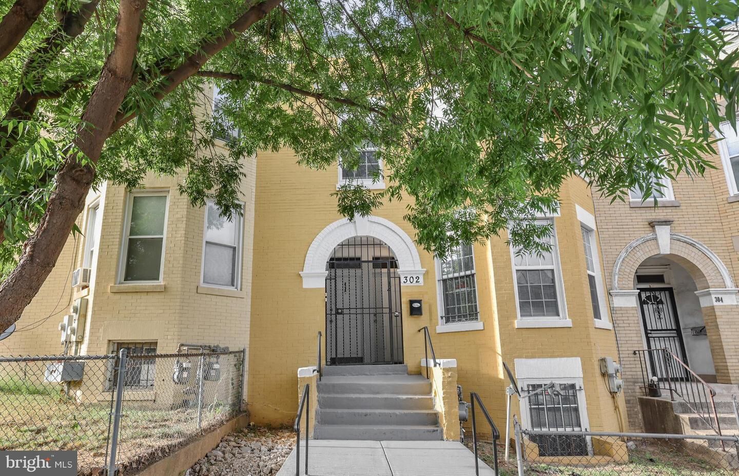 Property Photo: 302 V Street NE DC 20002