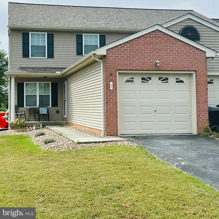 Property Photo:  2 Sue Circle  PA 17042 