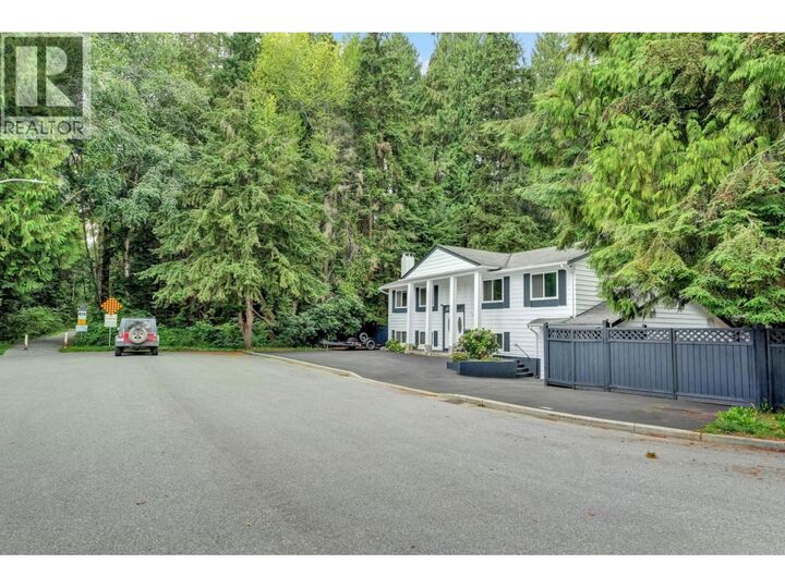 Property Photo:  1081 Lincoln Avenue  BC V3B 4Z5 