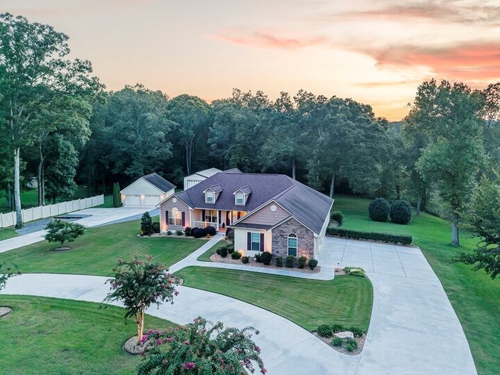 Property Photo: 4888 Cline Road GA 30735