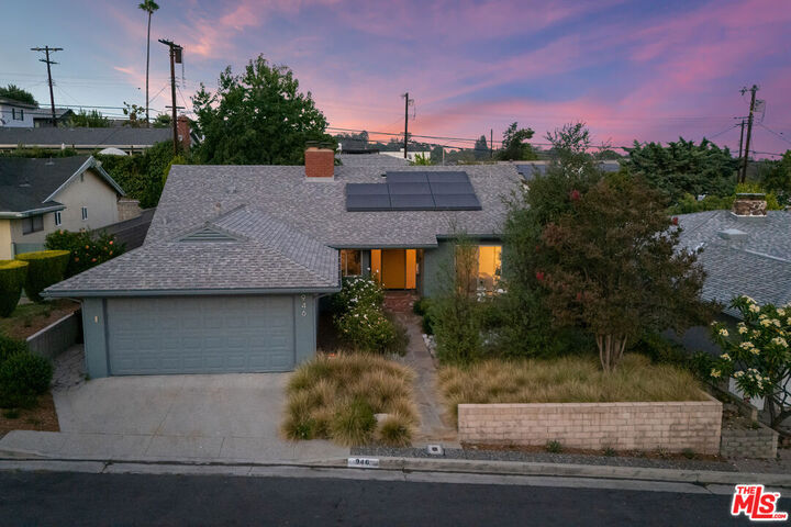 946 Larker Ave  Los Angeles CA 90042 photo