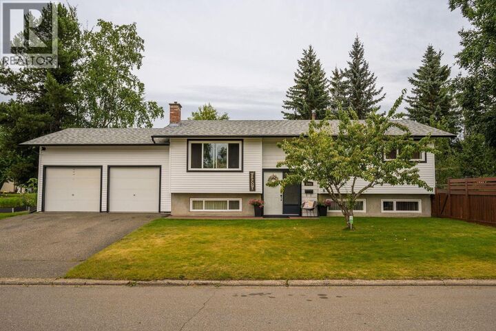 5905 Rideau Drive  Prince George BC V2N 2H6 photo