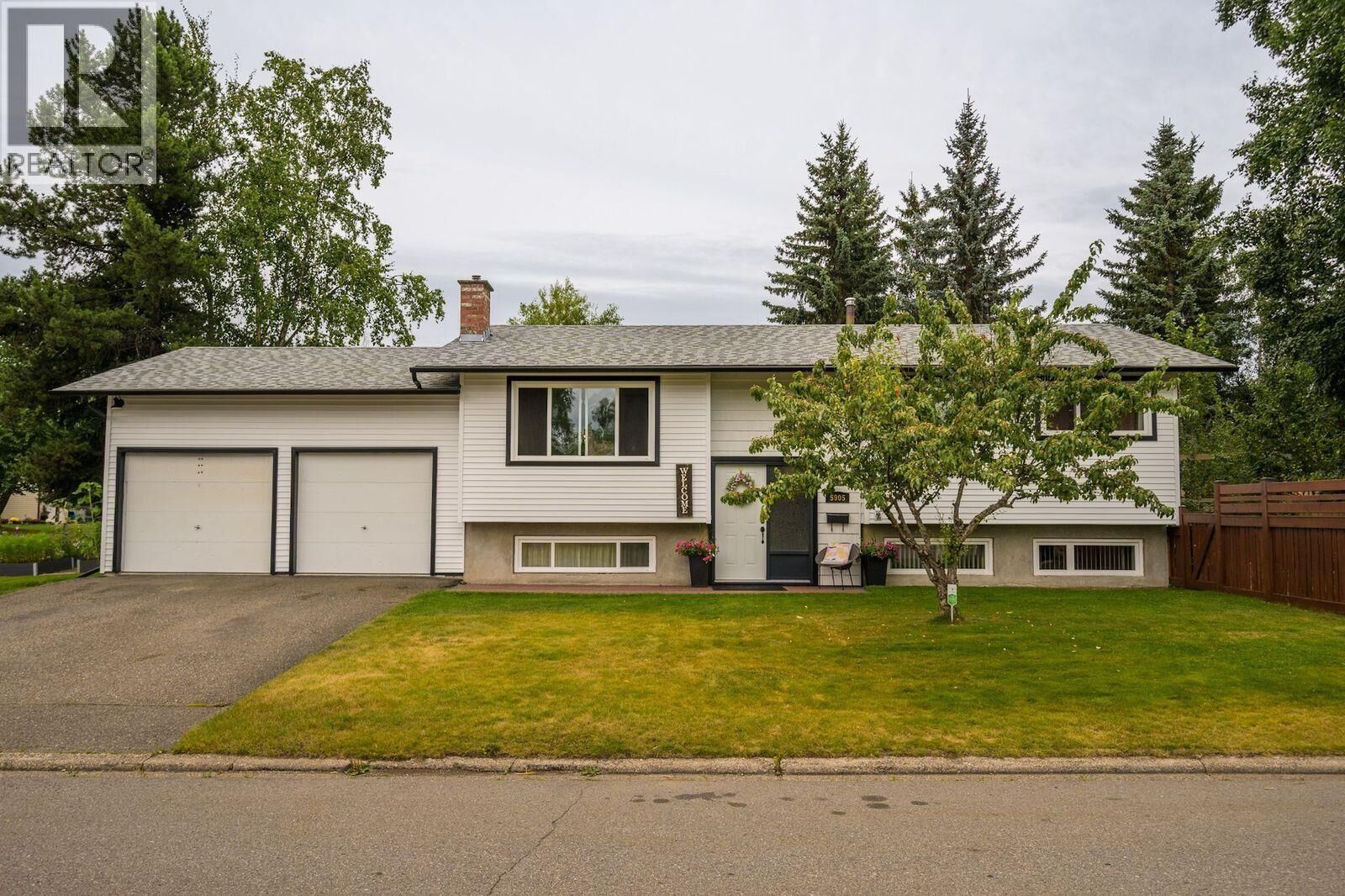 Property Photo:  5905 Rideau Drive  BC V2N 2H6 