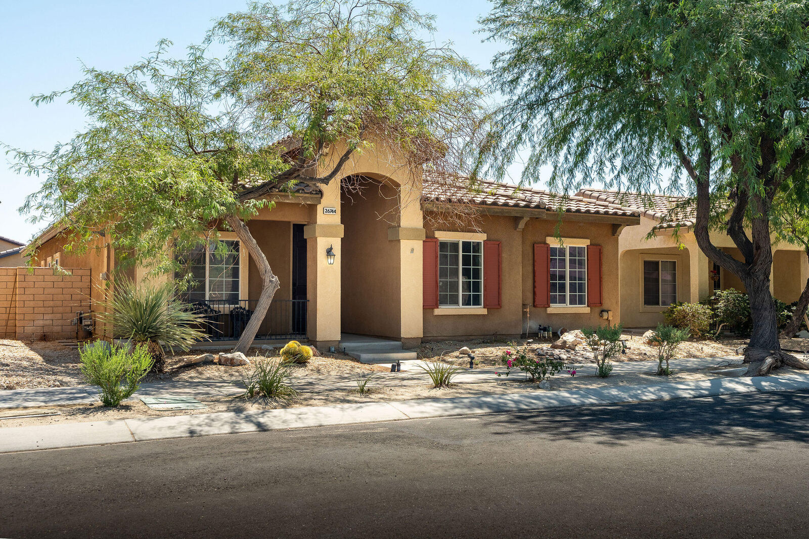 Property Photo:  26744 Avenita Quintana  CA 92234 