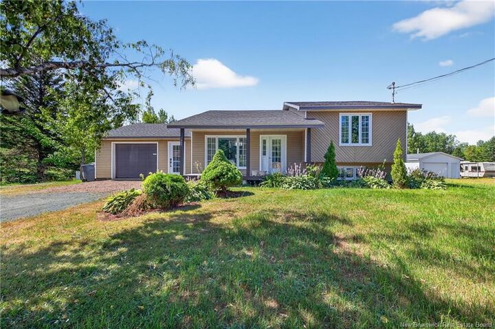 Property Photo: 1847 Rue Bellechasse NB E8R 1M9