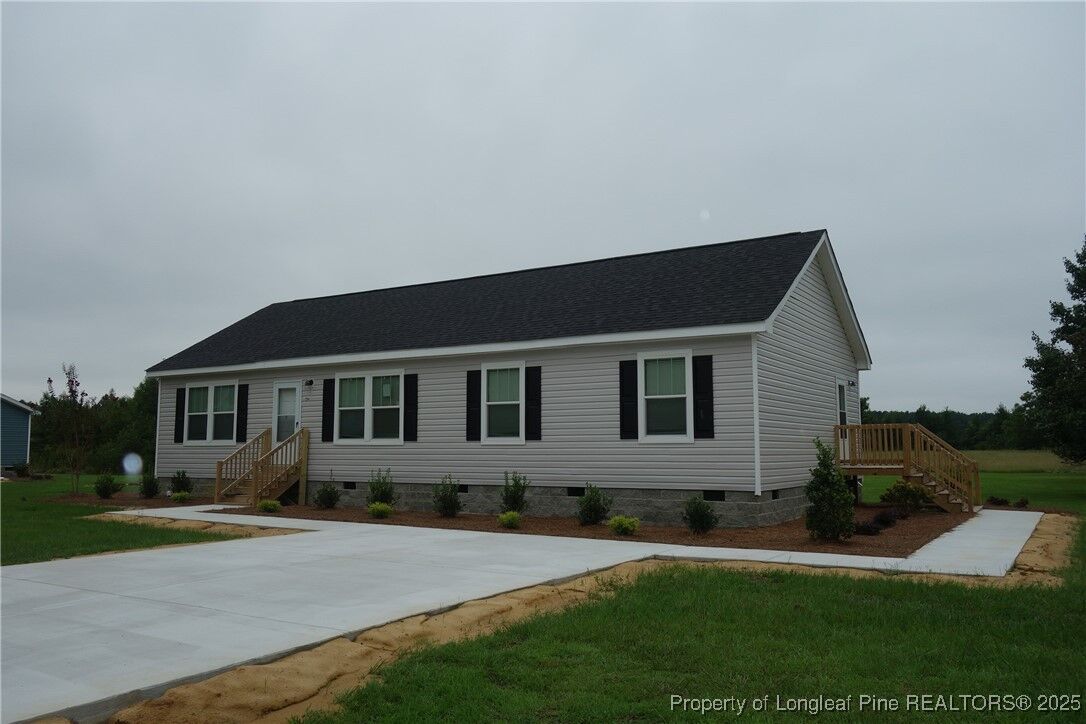 Property Photo:  259 E Poplar Street  NC 28320 