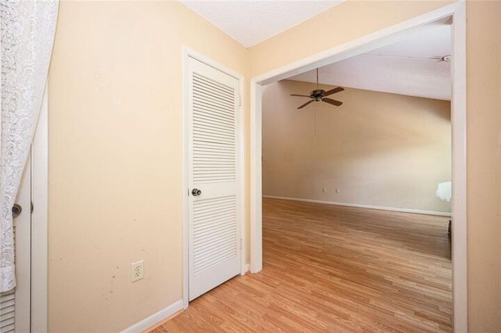 Property Photo:  805 Serramonte Drive  GA 30068