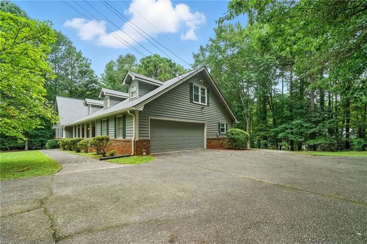 Property Photo:  1336 Janmar Road  GA 30078 