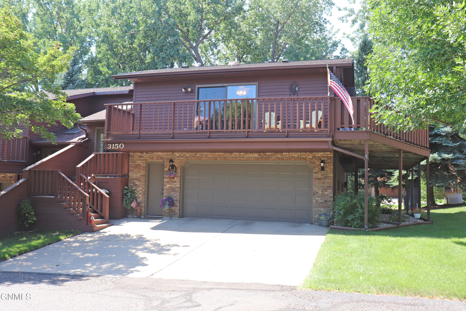 Property Photo: 3150 Manitoba Lane ND 58503