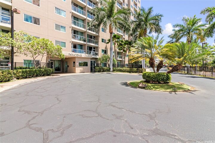 Property Photo:  94-302 Paiwa Street 707  HI 96797 