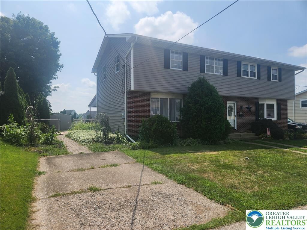 Property Photo:  102 W 26 Street  PA 18067 