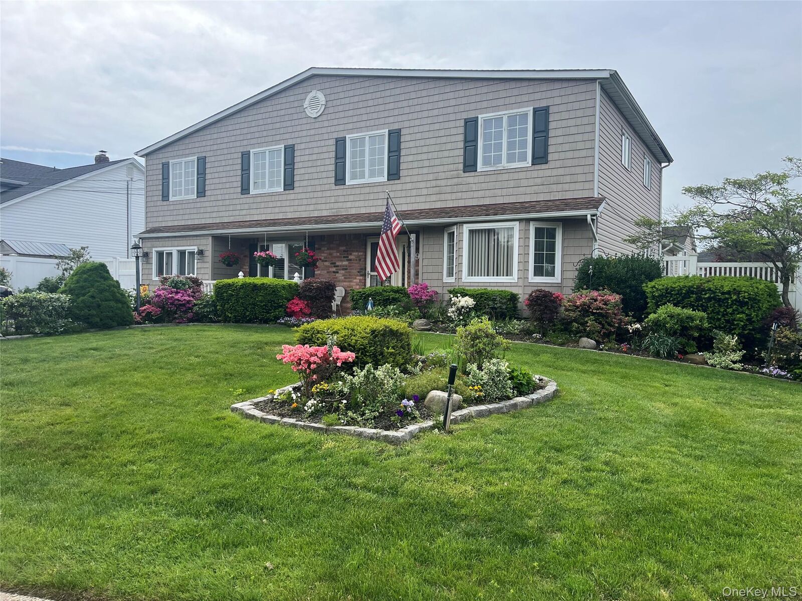 Property Photo: 9 Hollings Drive NY 11729