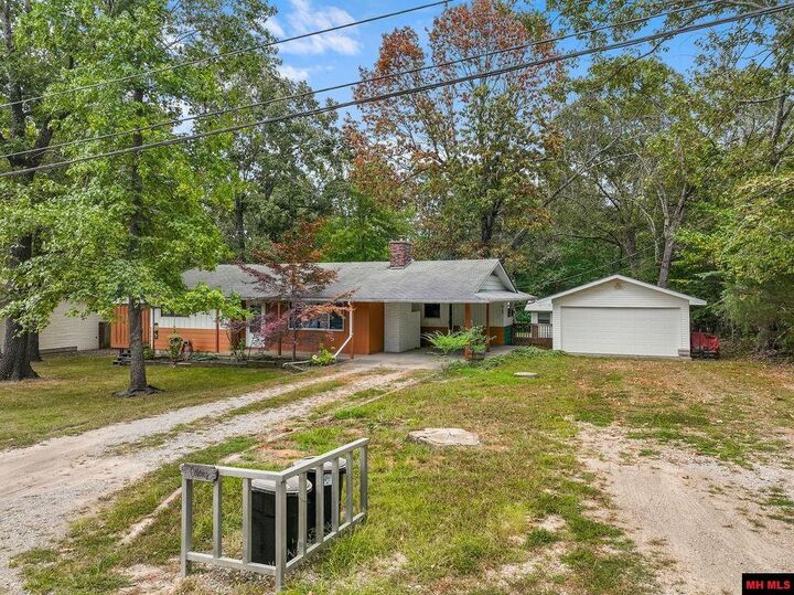 Property Photo:  225 Cr 419  AR 72653 