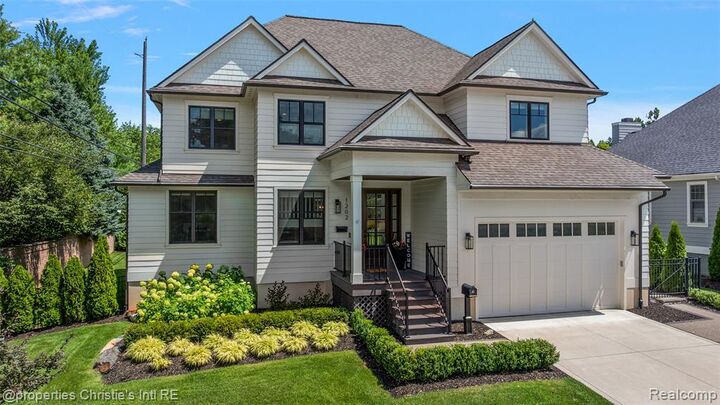 1202 N Pine Street  Rochester MI 48307 1495 photo