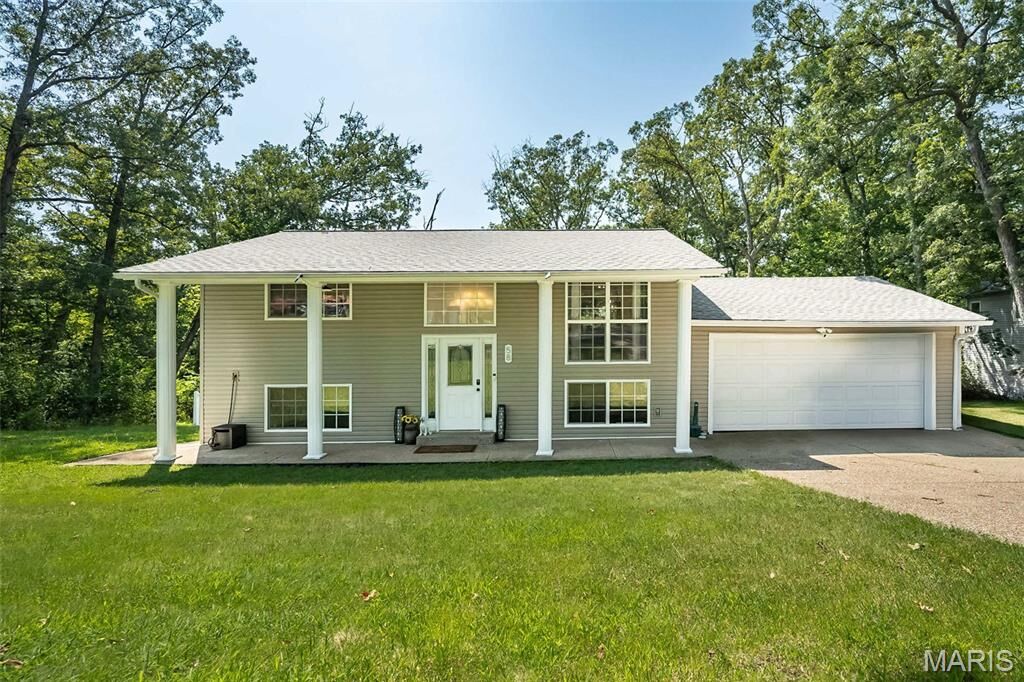 Property Photo:  58 N Lake Sherwood Drive  MO 63357 