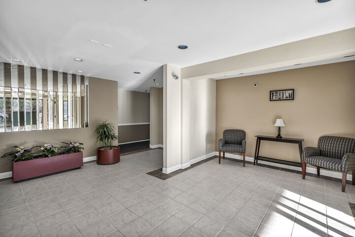 Property Photo: 5400 Astor Lane 212 IL 60008