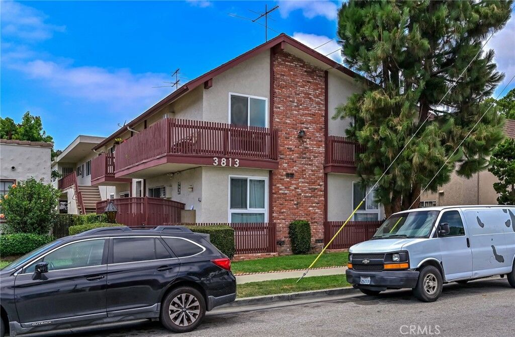 Property Photo:  3813 Huron Avenue 4  CA 90232 