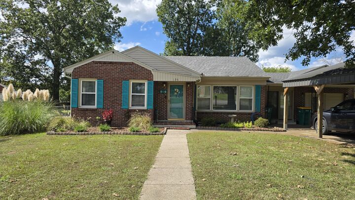 Property Photo:  126 Armory Dr  TN 37091 