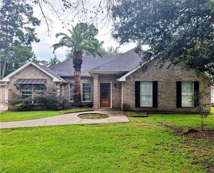 Property Photo: 1410 Lake Village Boulevard LA 70461