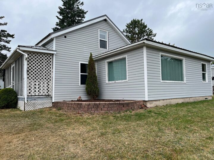 Property Photo:  607 Highway 2  NS B0M 1N0 