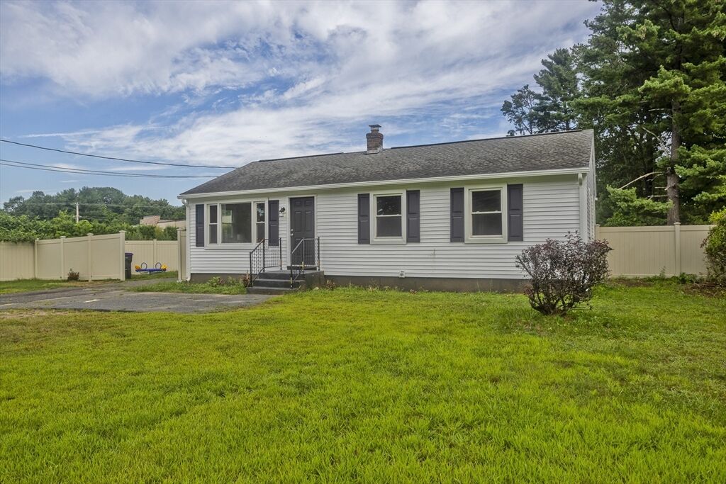 Property Photo: 397 Apremont Hwy MA 01040