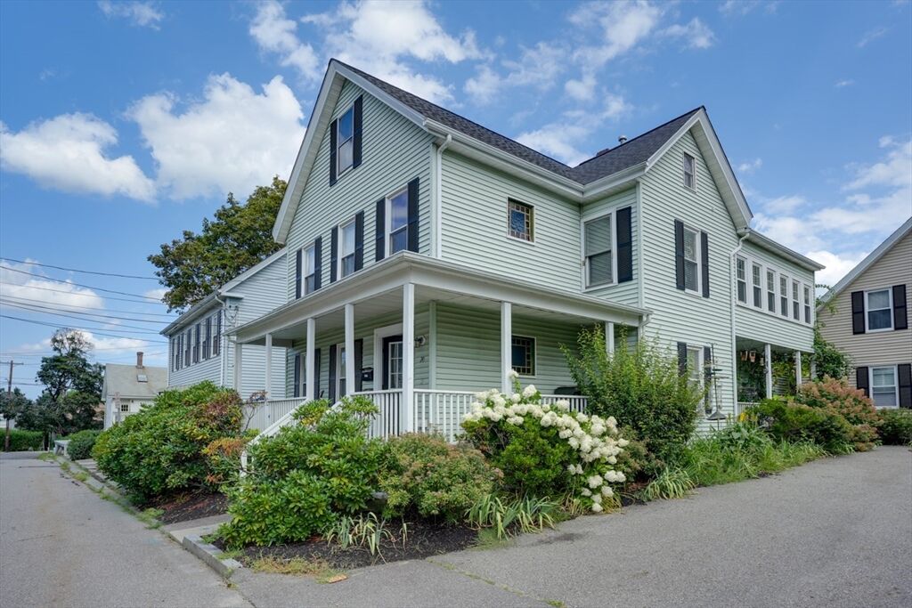 Property Photo: 20 Fay Ct B MA 01752