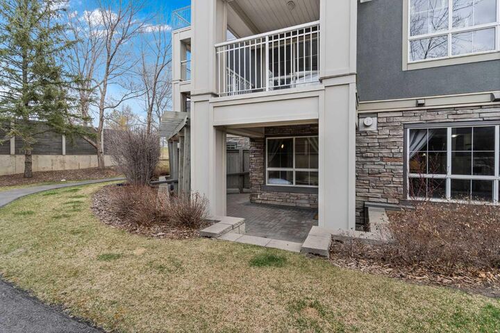 Property Photo:  35 Richard Court SW 113  AB T3E 7N9 